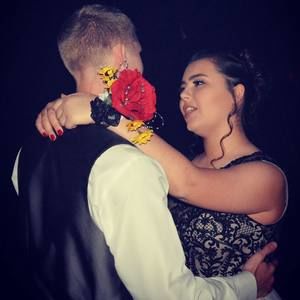 Meet your Posher, Emma